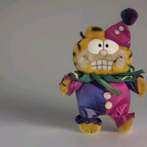 Vintage 1978 Garfield Cat Clown Jester Plush Dakin Co. Clowning Stuffed Animal
